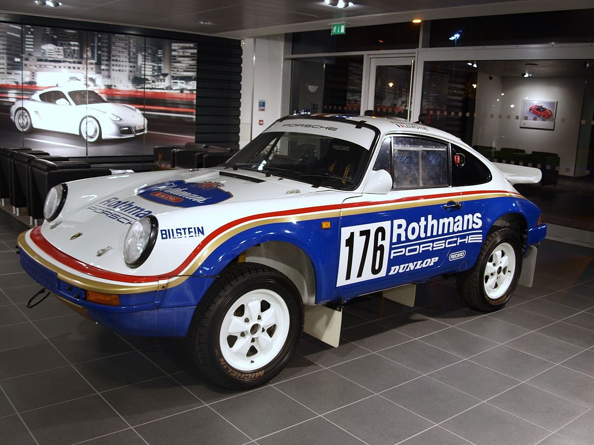 1200px-Porsche_953_front_side.JPG