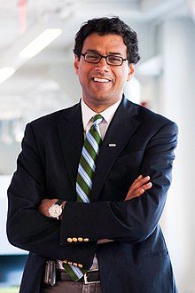 220px-Atul-Gawande_%28cropped%29.jpg