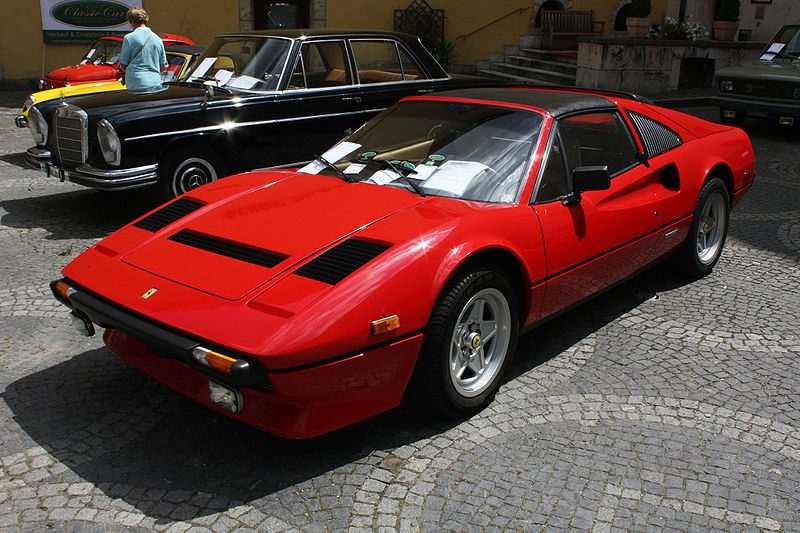 800px-Ferrari_308_Front.jpg