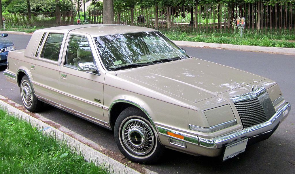 1024px-Chrysler_Imperial_--_05-07-2012.JPG