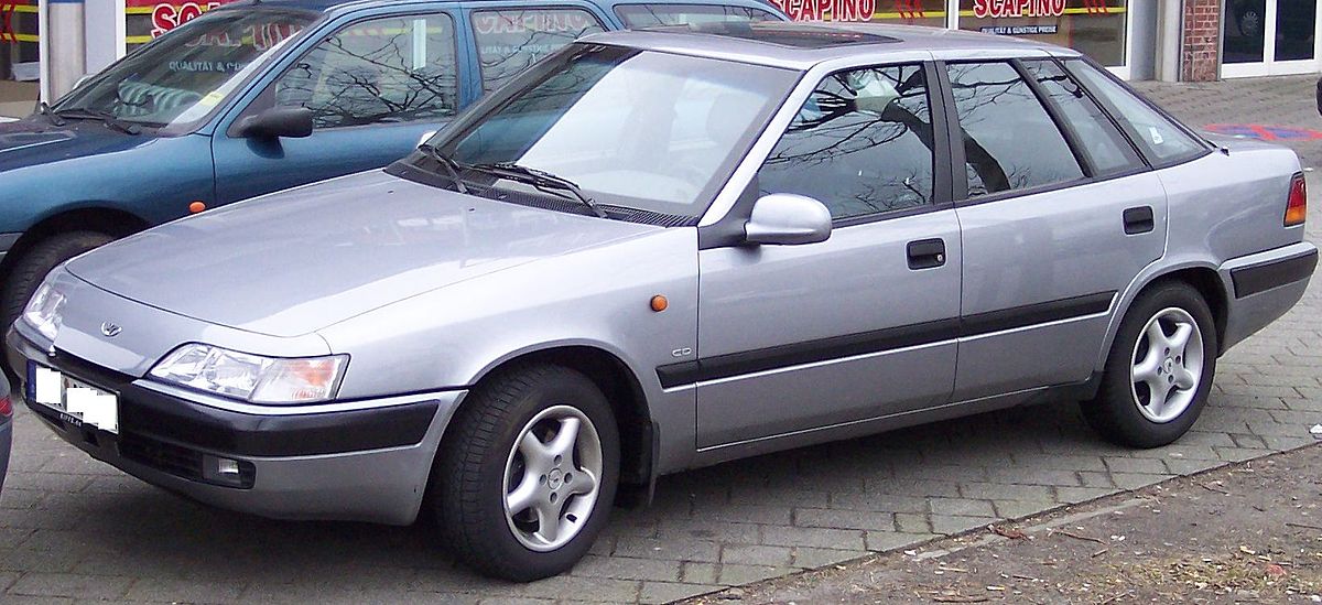 1200px-Daewoo_Espero_vl_silver.jpg