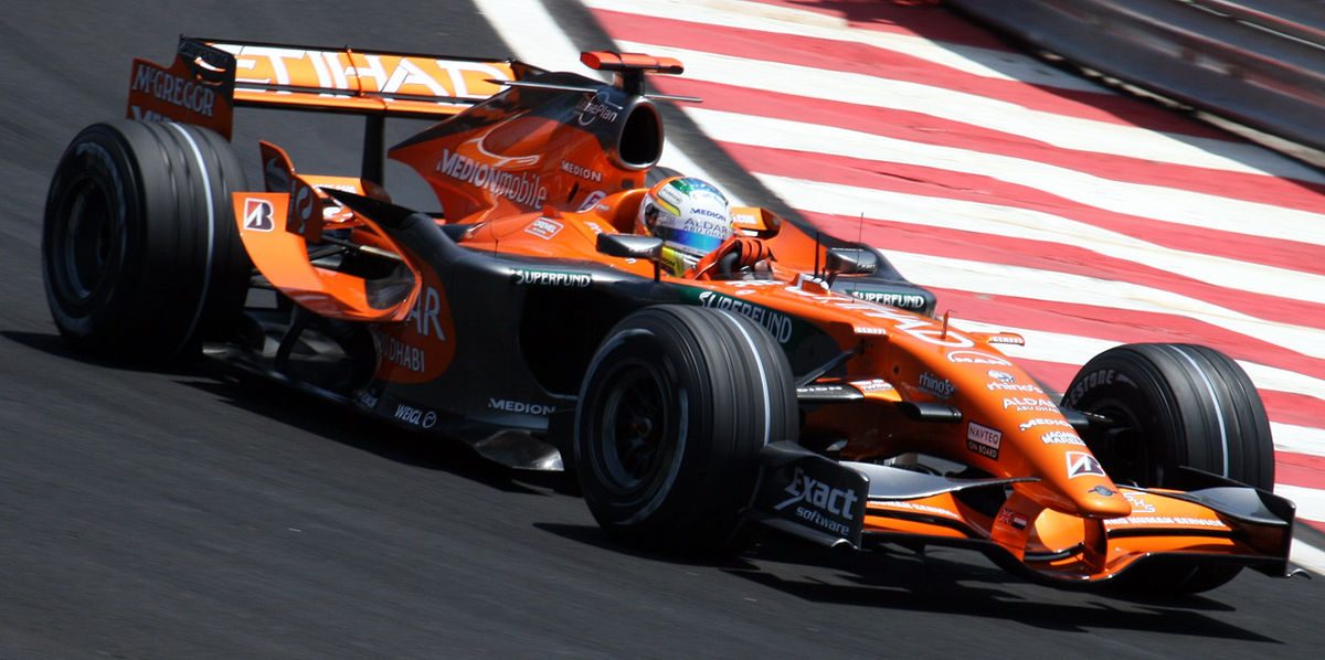 1200px-Adrian_Sutil_2007_Brazil_free_practice.jpg