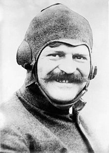 220px-Louis_Chevrolet_in_1914.jpg