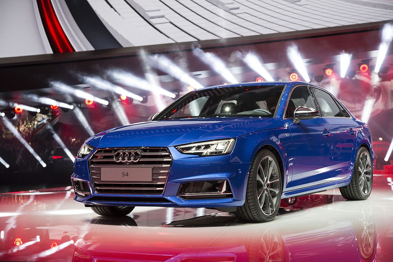 1280px-AudiS4IAA_2015.jpg