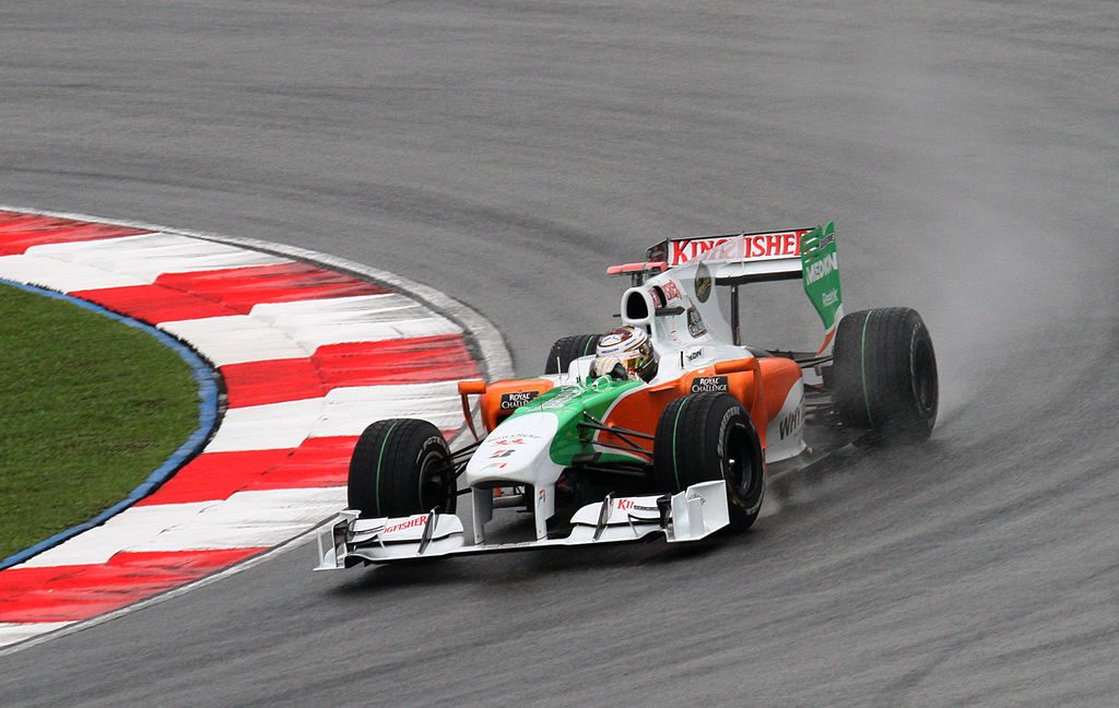 1024px-Adrian_Sutil_2010_Malaysia_3rd_Qualify.jpg