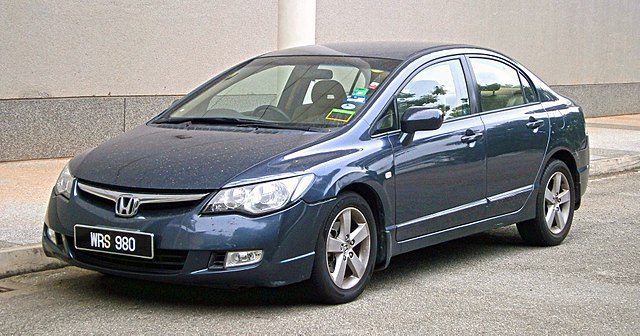 640px-2008_Honda_Civic_%28FD%29_1.8S_4-door_sedan_%2819699615122%29.jpg