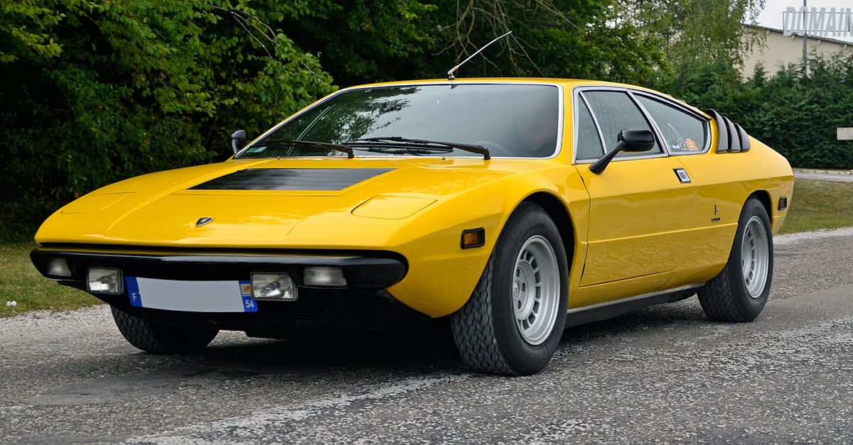 1200px-Lamborghini_Urraco_P111_%28France%29.jpg