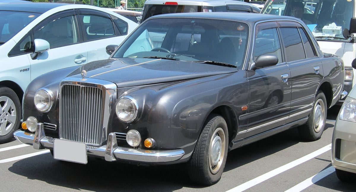 1200px-Mitsuoka_Galue_I.jpg