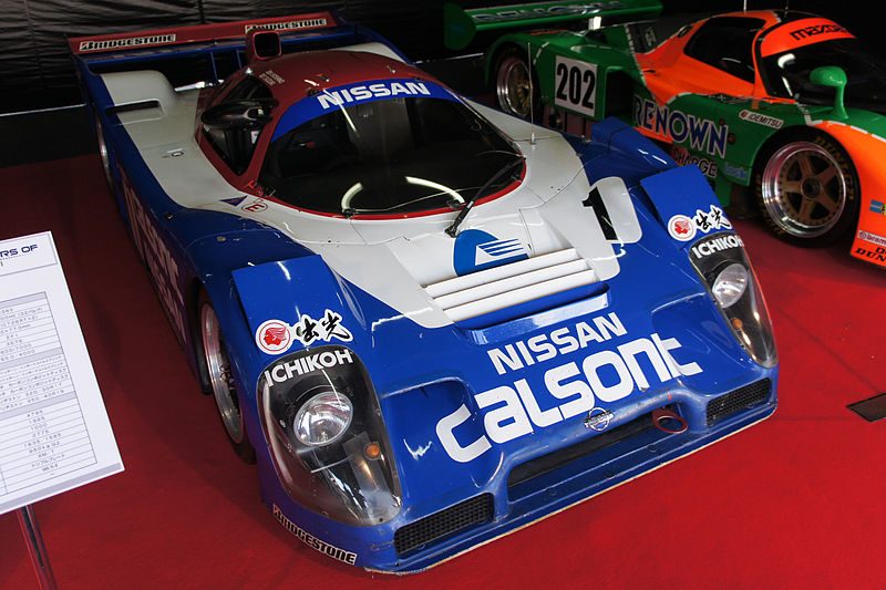 800px-Nissan_R92CP_%28Calsonic%29_front-right_2012_WEC_Fuji.jpg