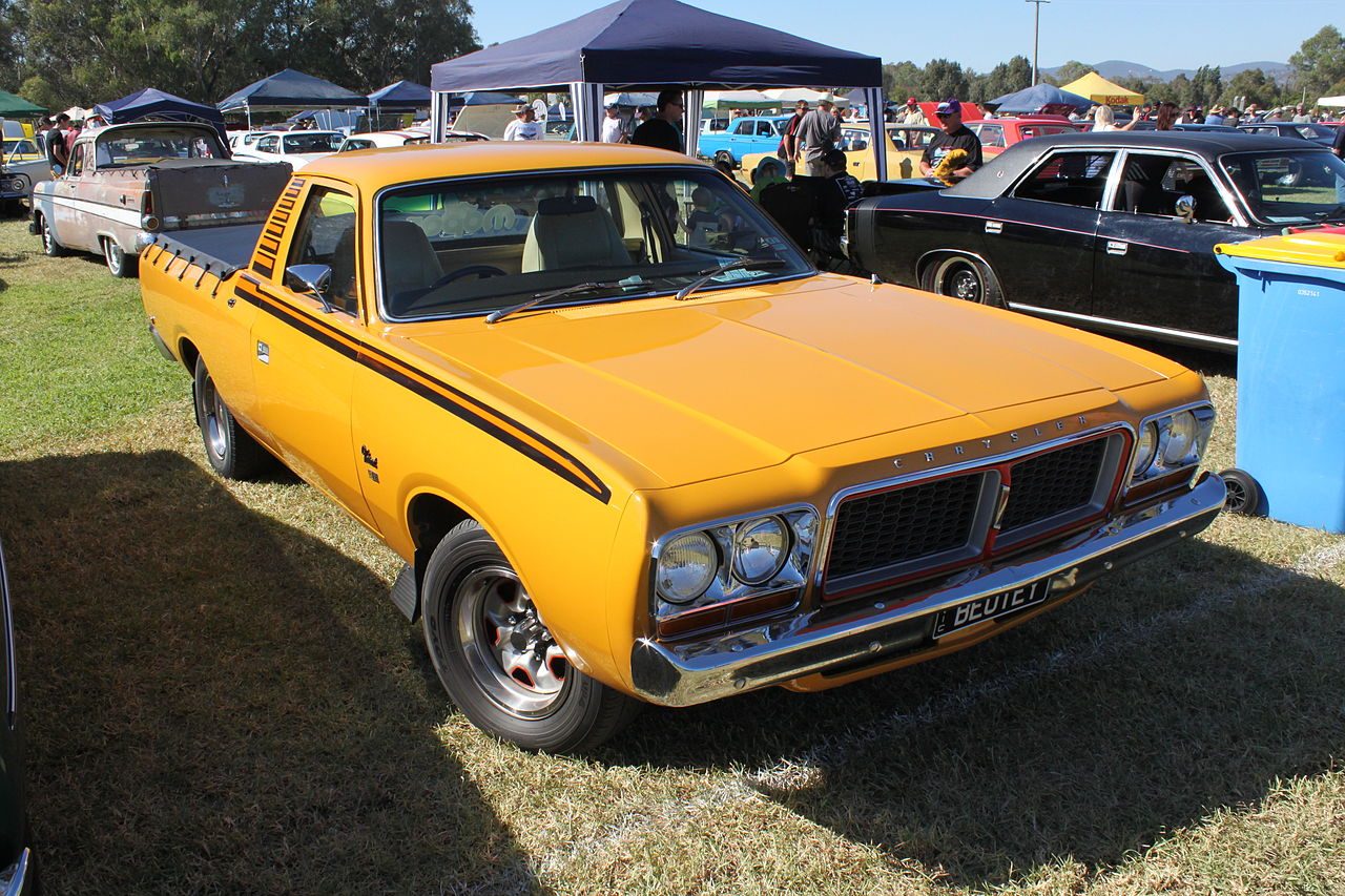 1280px-Chrysler_Valiant_CL_Sportspack_Ute_%2816322086744%29.jpg