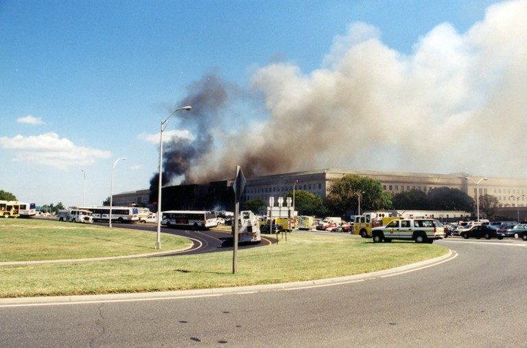 9-11-pentagon-exterior-09