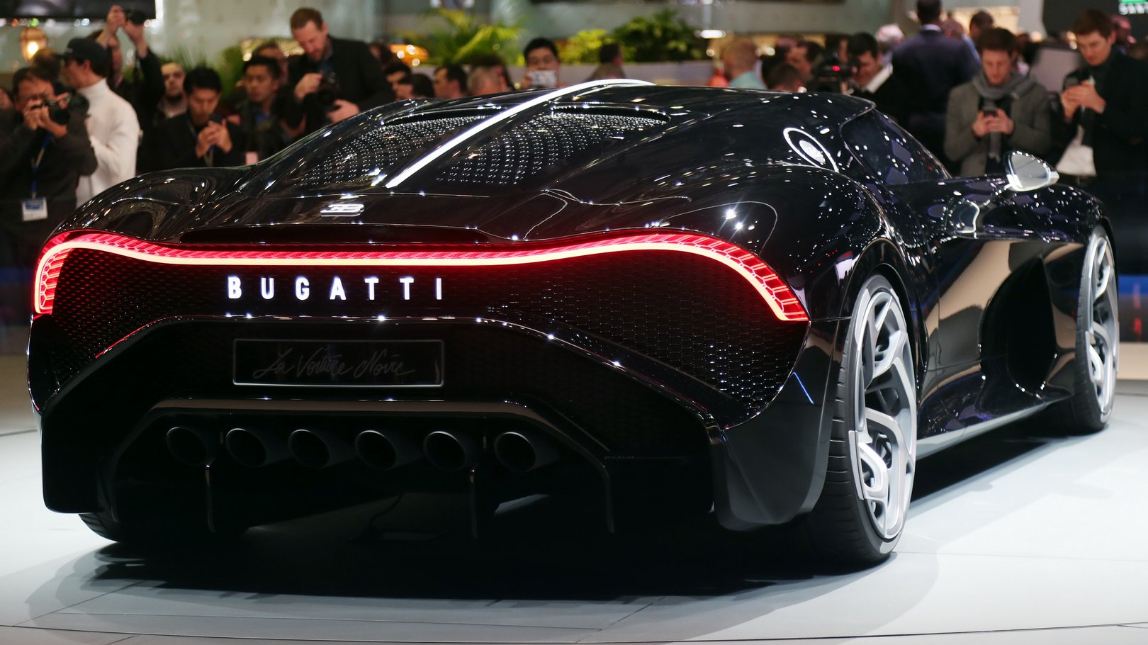 bugatti-la-voiture-noire_1.jpg