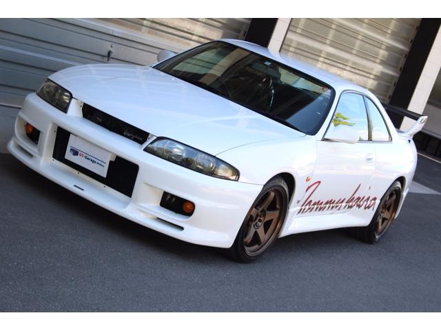 Tommy-Kaira-Nissan-Skyline-R33-GT-R-1.jpg