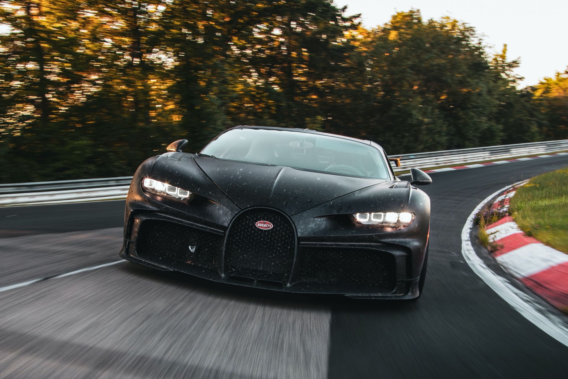 Bugatti-Chiron-Pur-Sport-final-testing-at-the-Nurburgring-Nordschleife-2.jpg