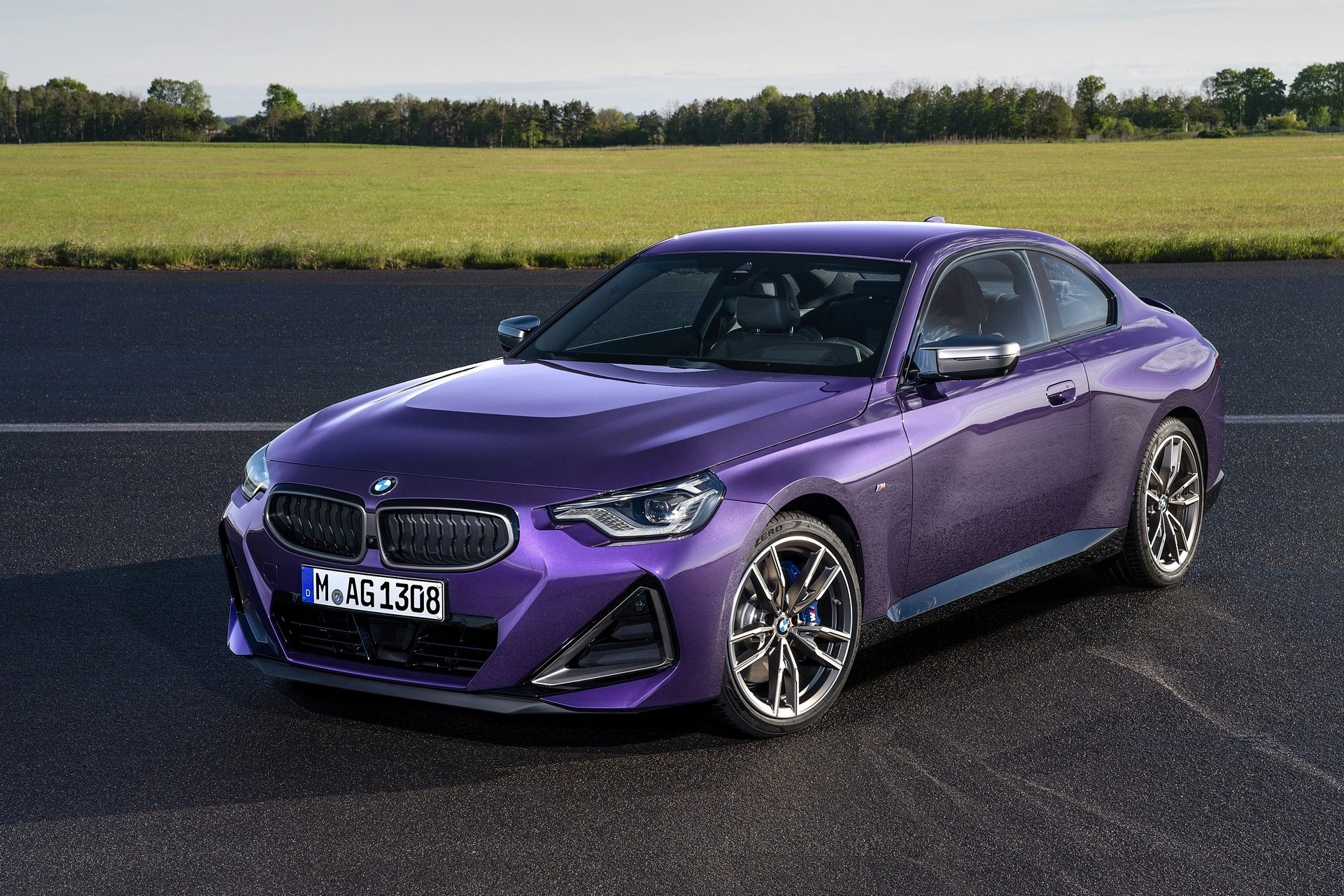 2022-BMW-2-Series-Coupe-M240i-230i-24.jpg