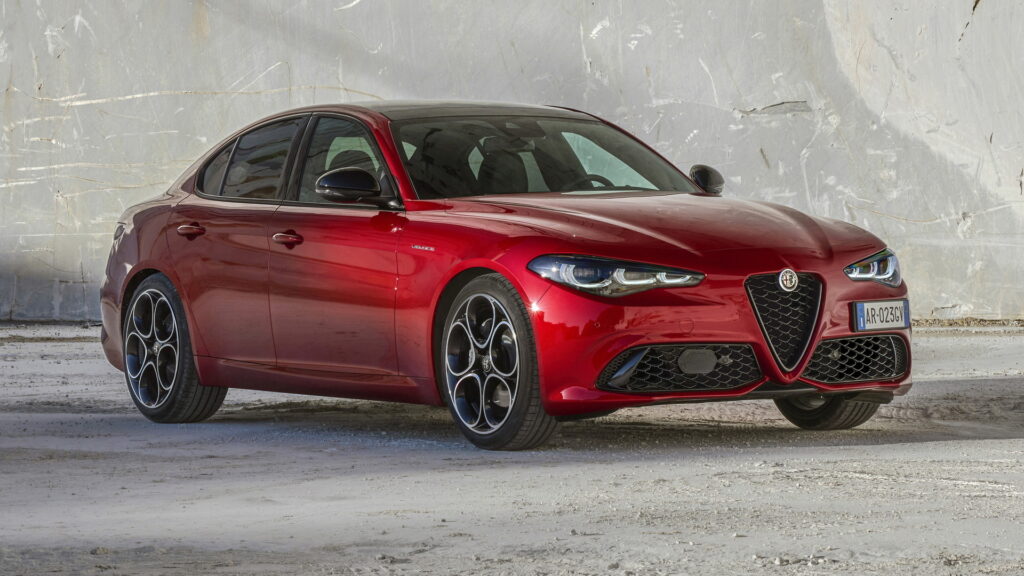  See The 2023 Alfa Romeo Giulia And Stelvio Facelift In New Photos And Video