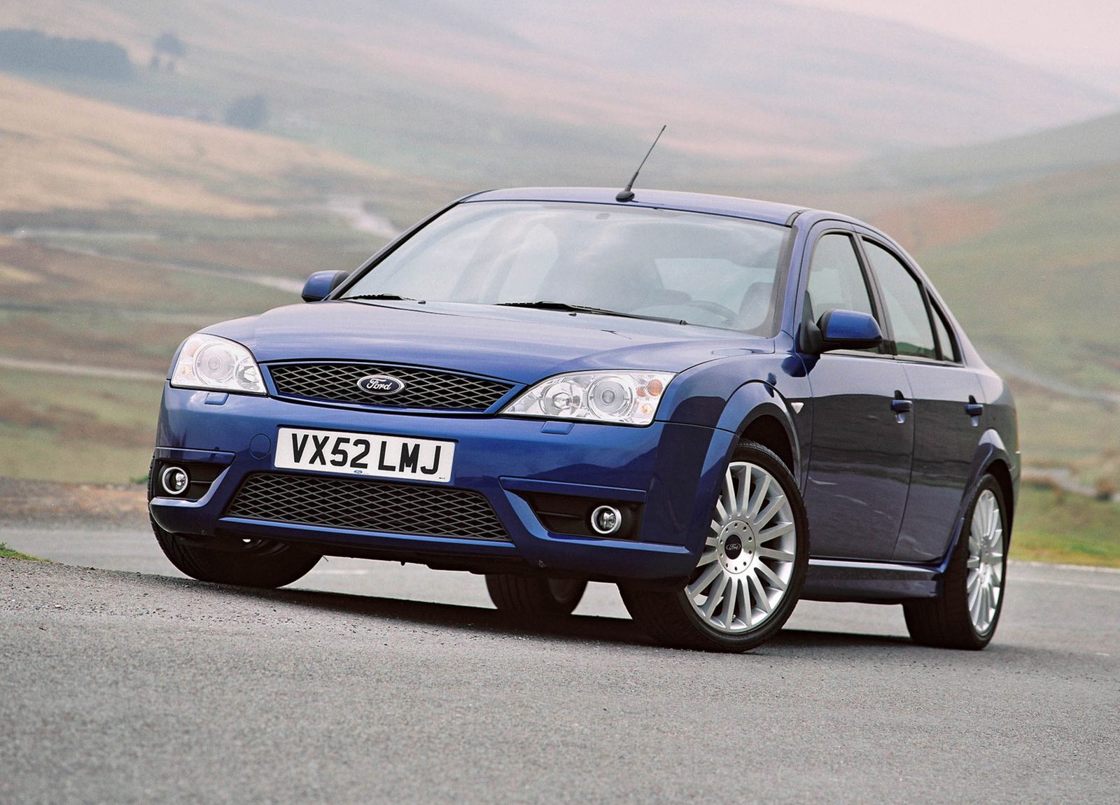 2002-ford-mondeo-st220-01.jpg