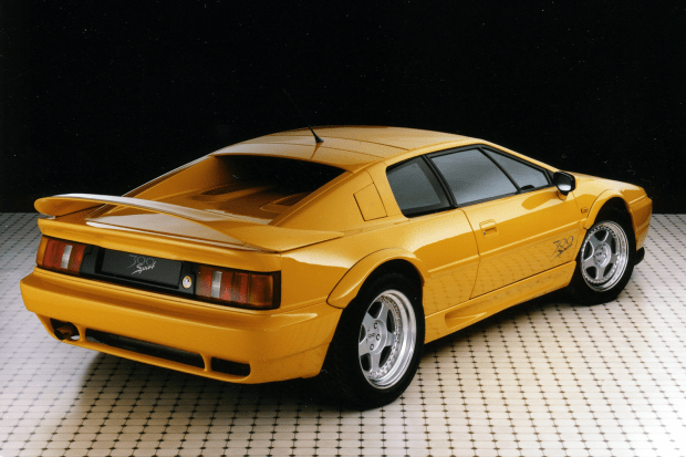 classic_and_sports_car_buyers_guide_lotus_esprit_sport_300.png