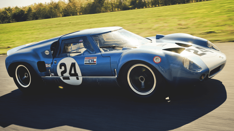 Classic_Sports_Car_Lola_Mk6_03.png