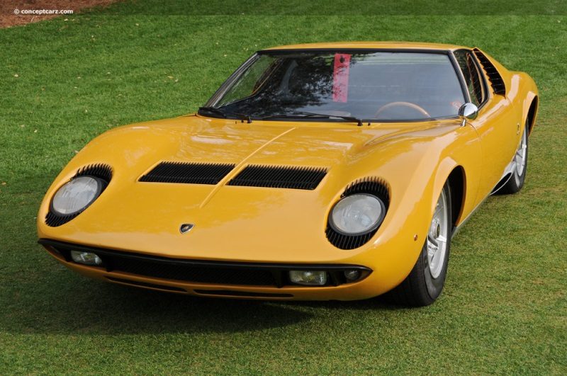 66-Lambo-Miura-P400-DV-13-AI-015-800.jpg