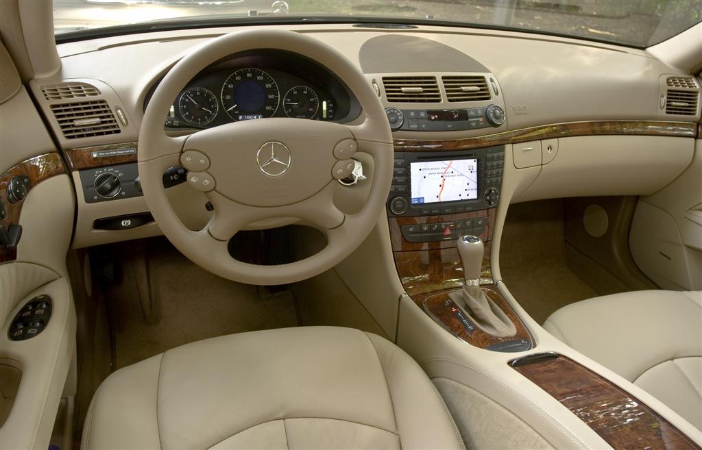 mercedes-Benz-E-Class_2009_i07-1024.jpg