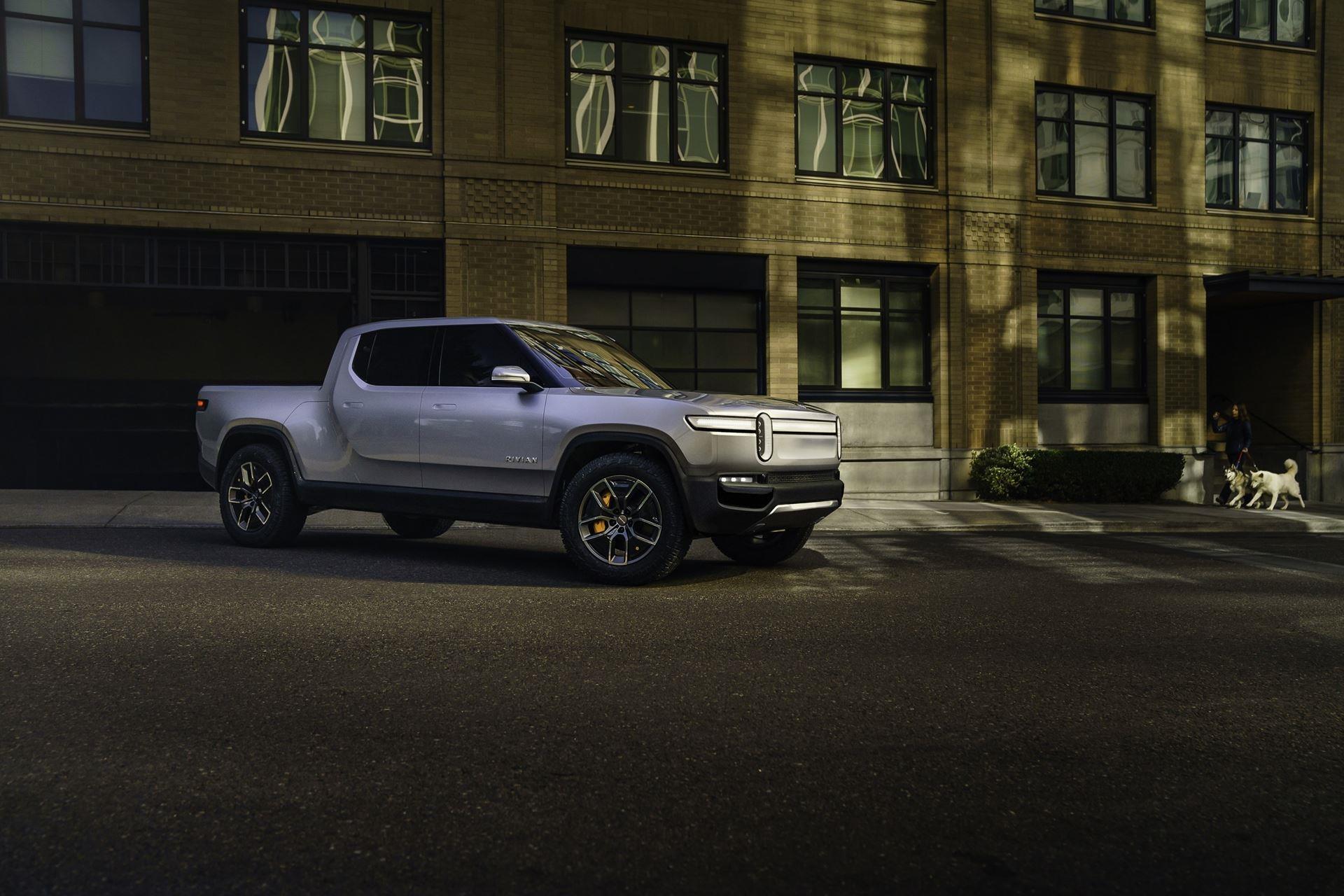 rivian-r1t-2018-01.jpg