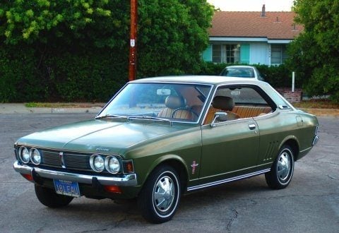 Dodge-Colt-1971-fq-BAT1.jpg