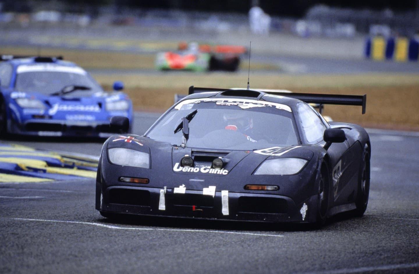 mclaren-f1-gtr-le-mans-1995-2.jpg