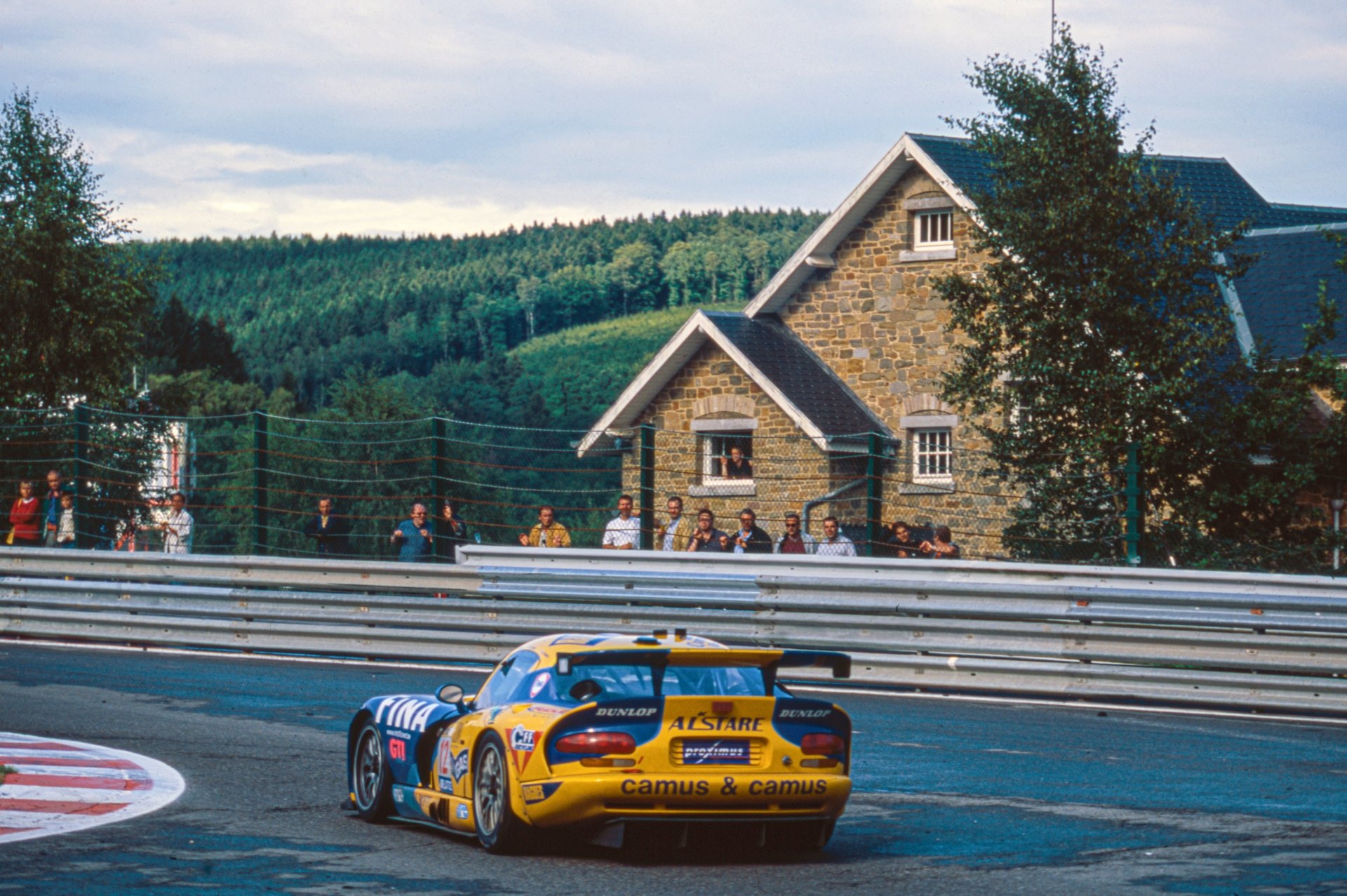 2001_fia_gt_24h_spa_vosse_helary_clerico_dppi_01.jpg