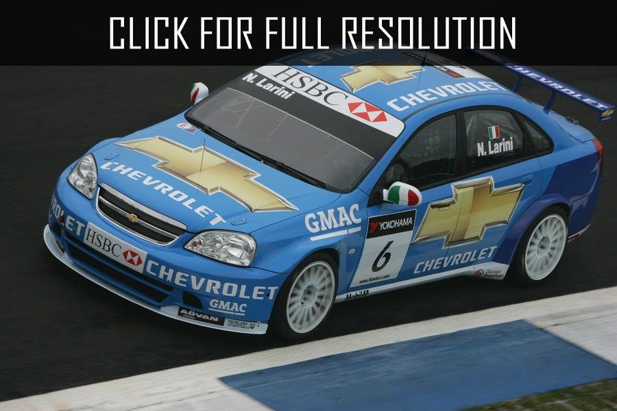 chevrolet-lacetti-wtcc-2.jpg