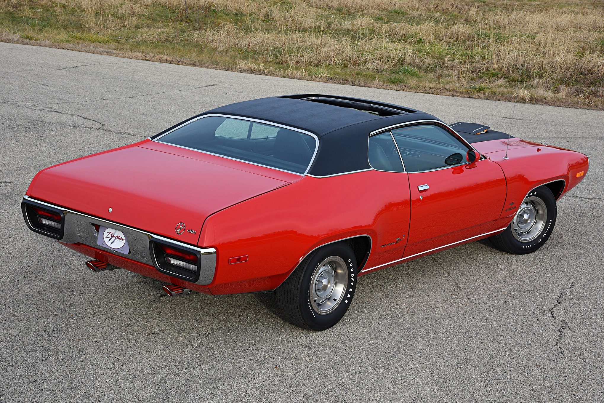 02-1972-plymouth-road-runner-gtx-rear-three-quarter.jpg