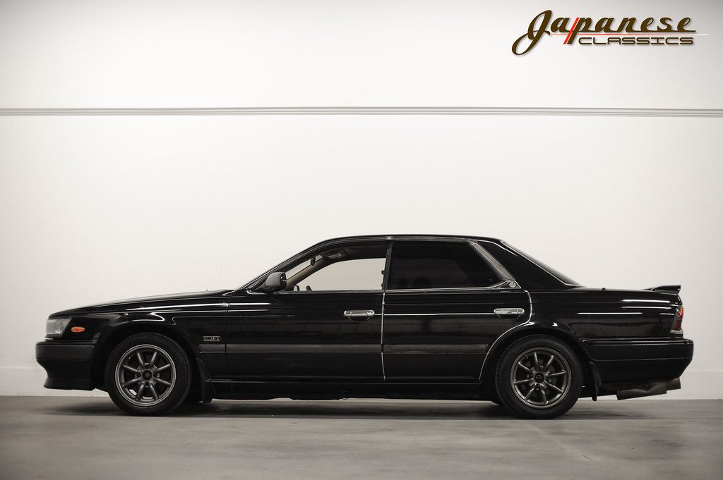 1989-Nissan-Laurel-RB20DET-5-MT-Excellent-Condition-Black-Exterior-17.jpg