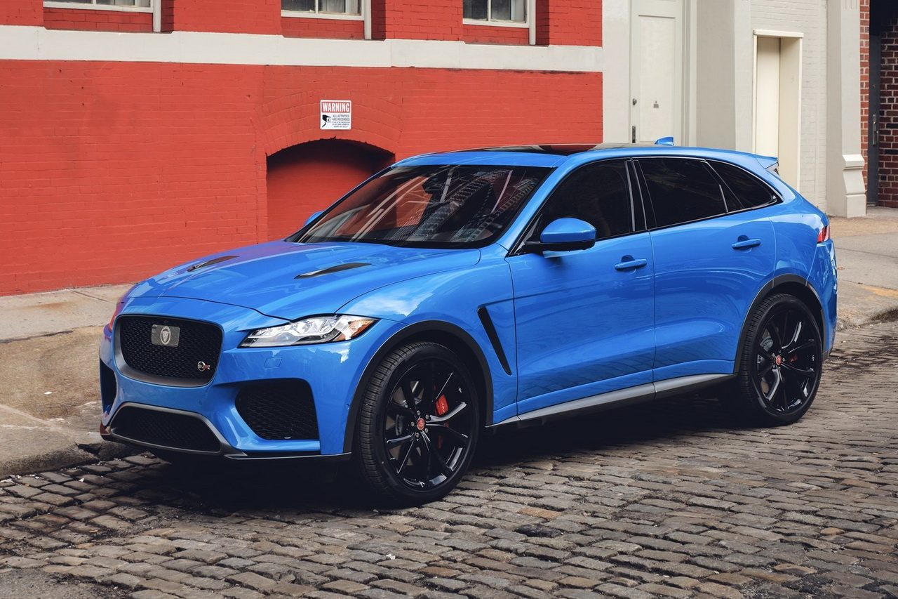 jaguar-f-pace-svr-2019.jpg