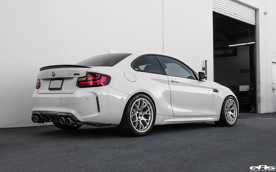 Alpine-White-BMW-M2-EAS-4.jpg