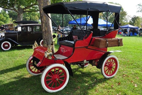 1904-Ford-Model-AC-Rick-Lindner.jpg