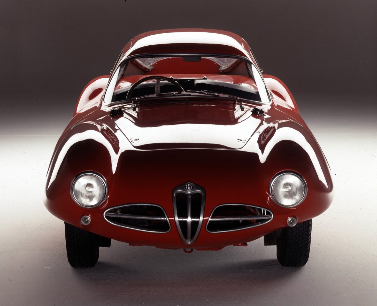 Alfa-Romeo-1900-C52-Disco-Volante-Coupe__01.jpg