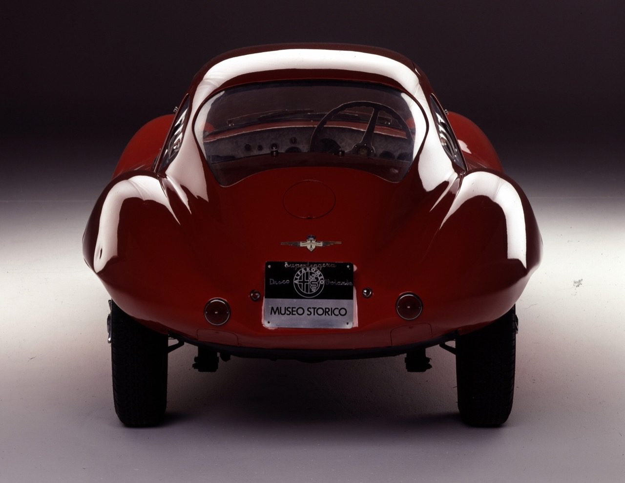 Alfa-Romeo-1900-C52-Disco-Volante-Coupe__02.jpg