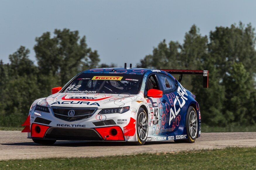 Acura-TLX-GT-race-car-front-three-quarter-021.jpg