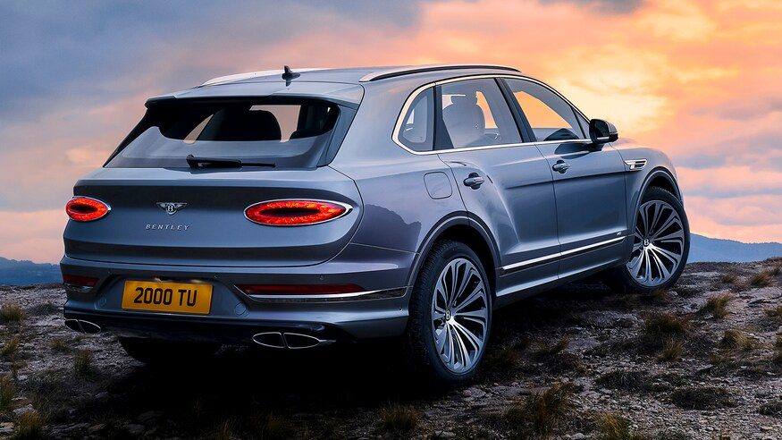 2021-Bentley-Bentayga-2.jpg