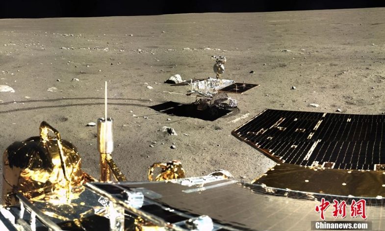 2018-12-07-06_01_07-Change-4-lander-and-rover-undergoing-thermal-vacuum-tests-ahead-of-lunar-far-si.jpg