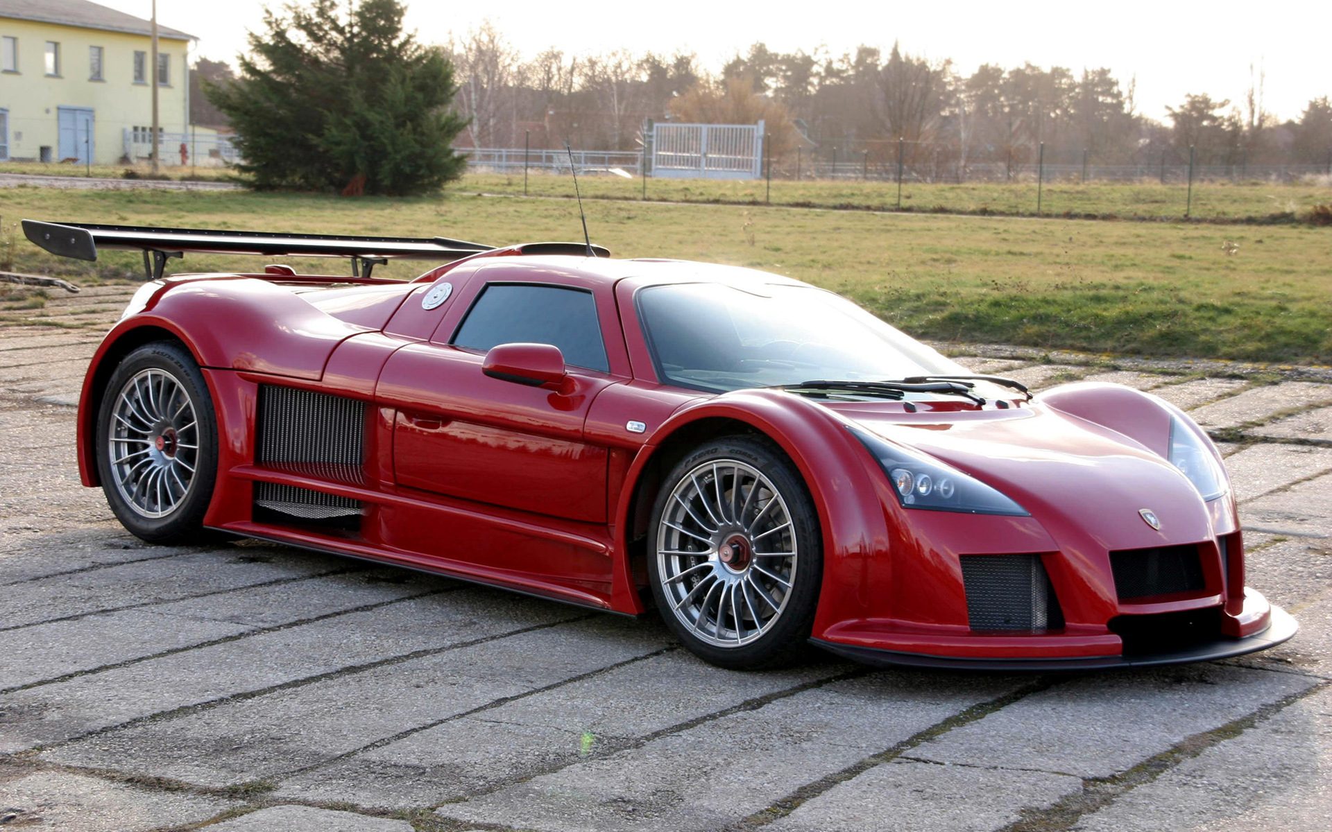 carpixel.net-2007-gumpert-apollo-sport-370-wide.jpg