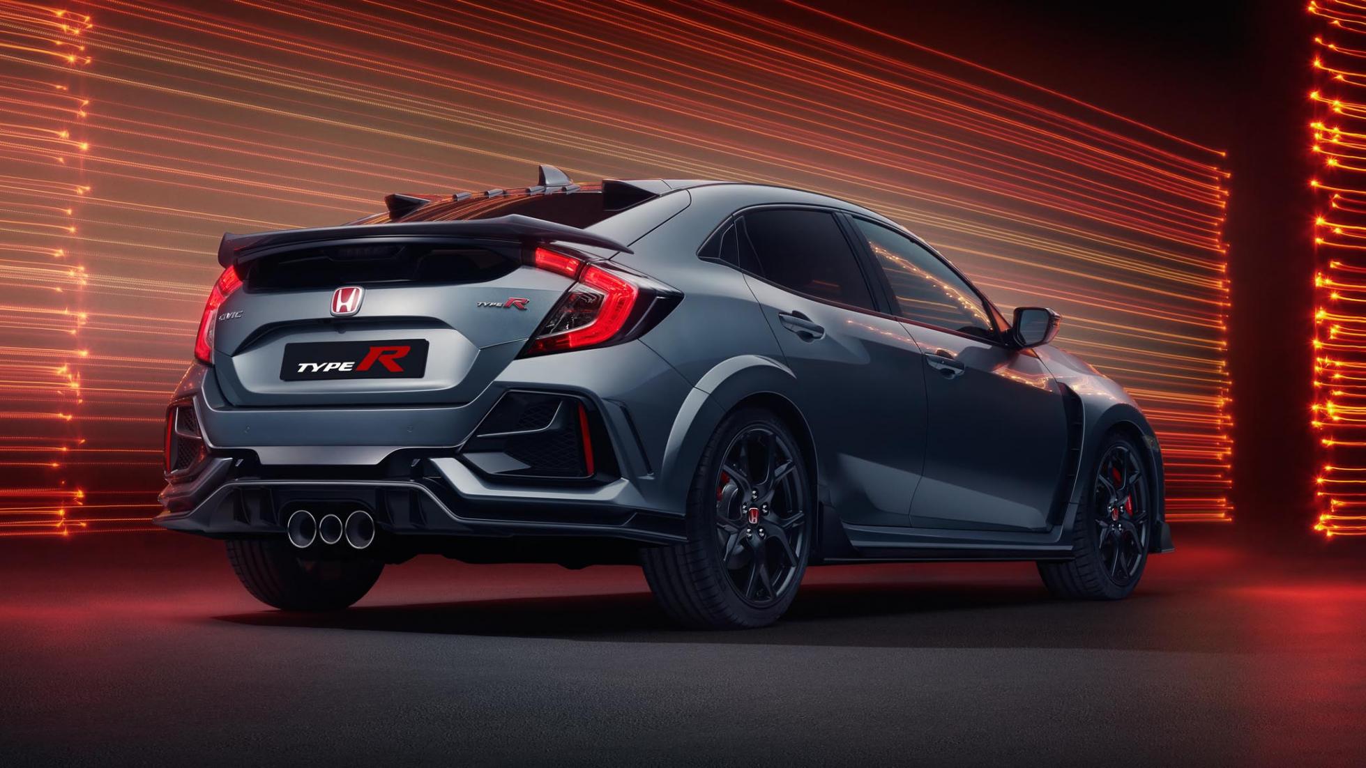 type_r_sport_line_rear_34.jpg