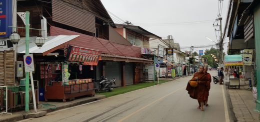 Pai-main-street-520x245.jpg