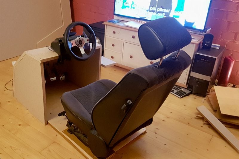 playseat3.jpg