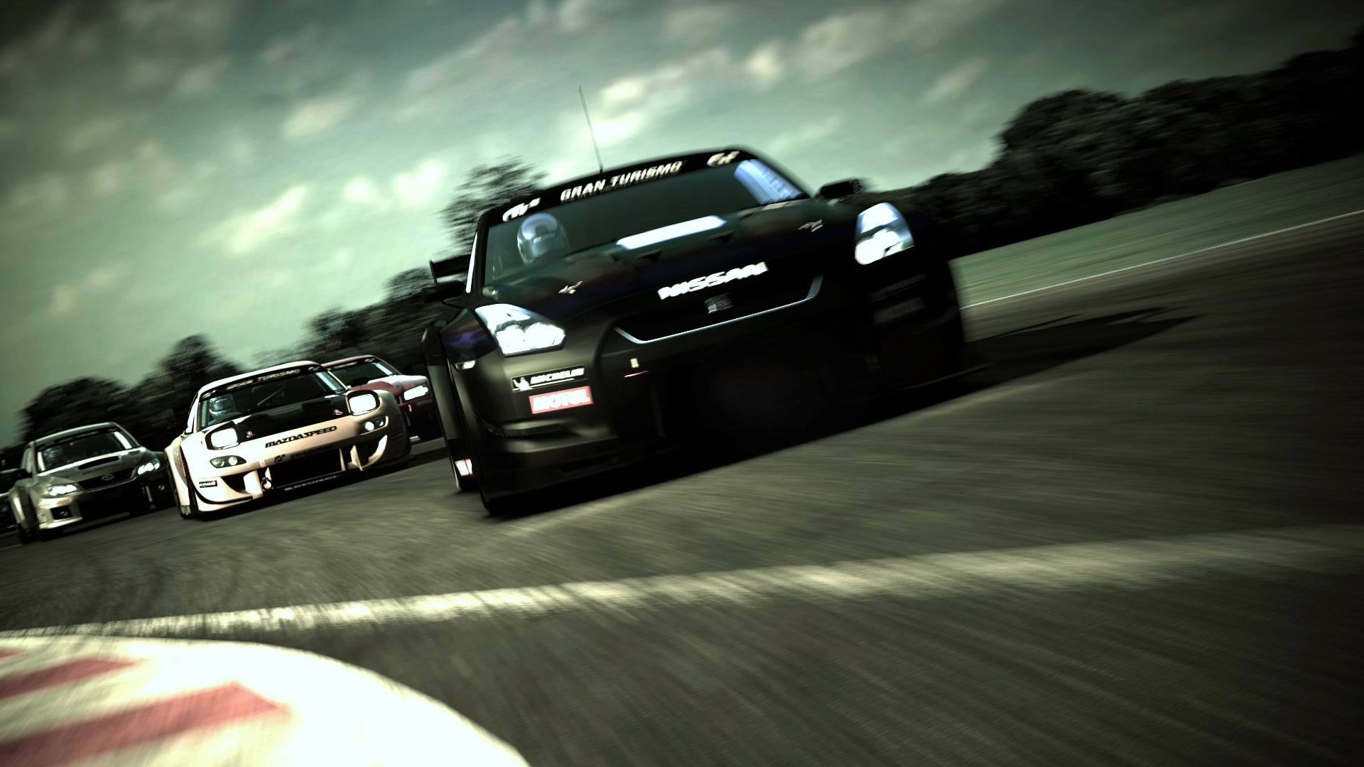 Despite being somewhat old, Gran Turismo 5 still looks awesome