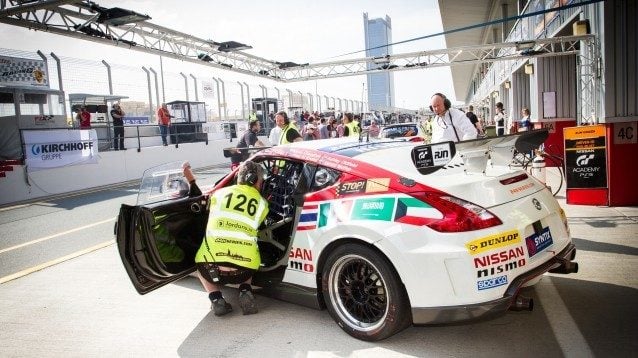 2014 24 hours of dubai gt academy pit garage