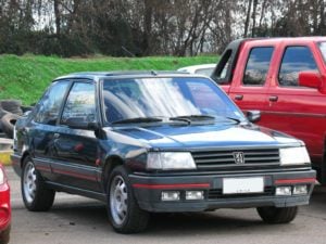 Peugeot_309_GTi_1990