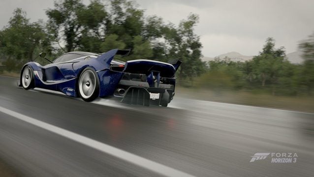 Overdrive003 dares to take the Ferrari FXX K for a sprint in the rain.