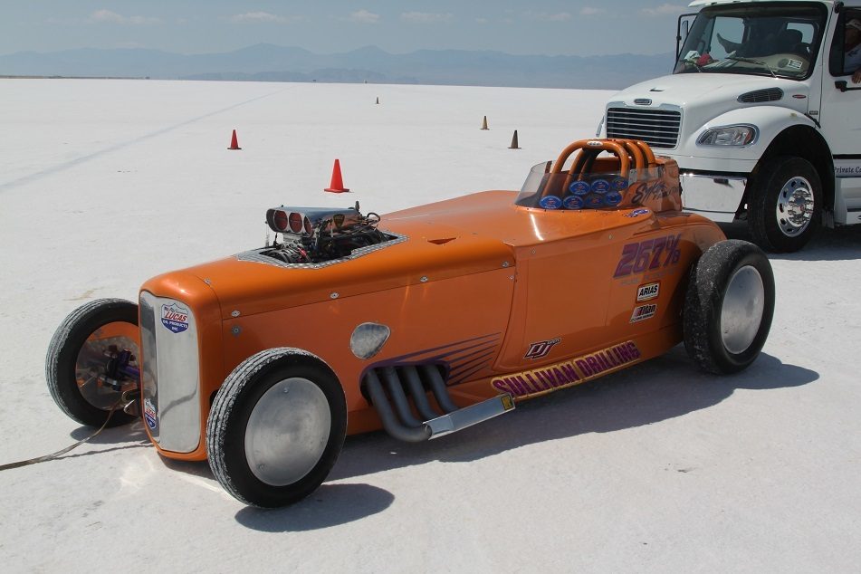 We Visit the Bonneville Salt Flats for Speed Week 2017
