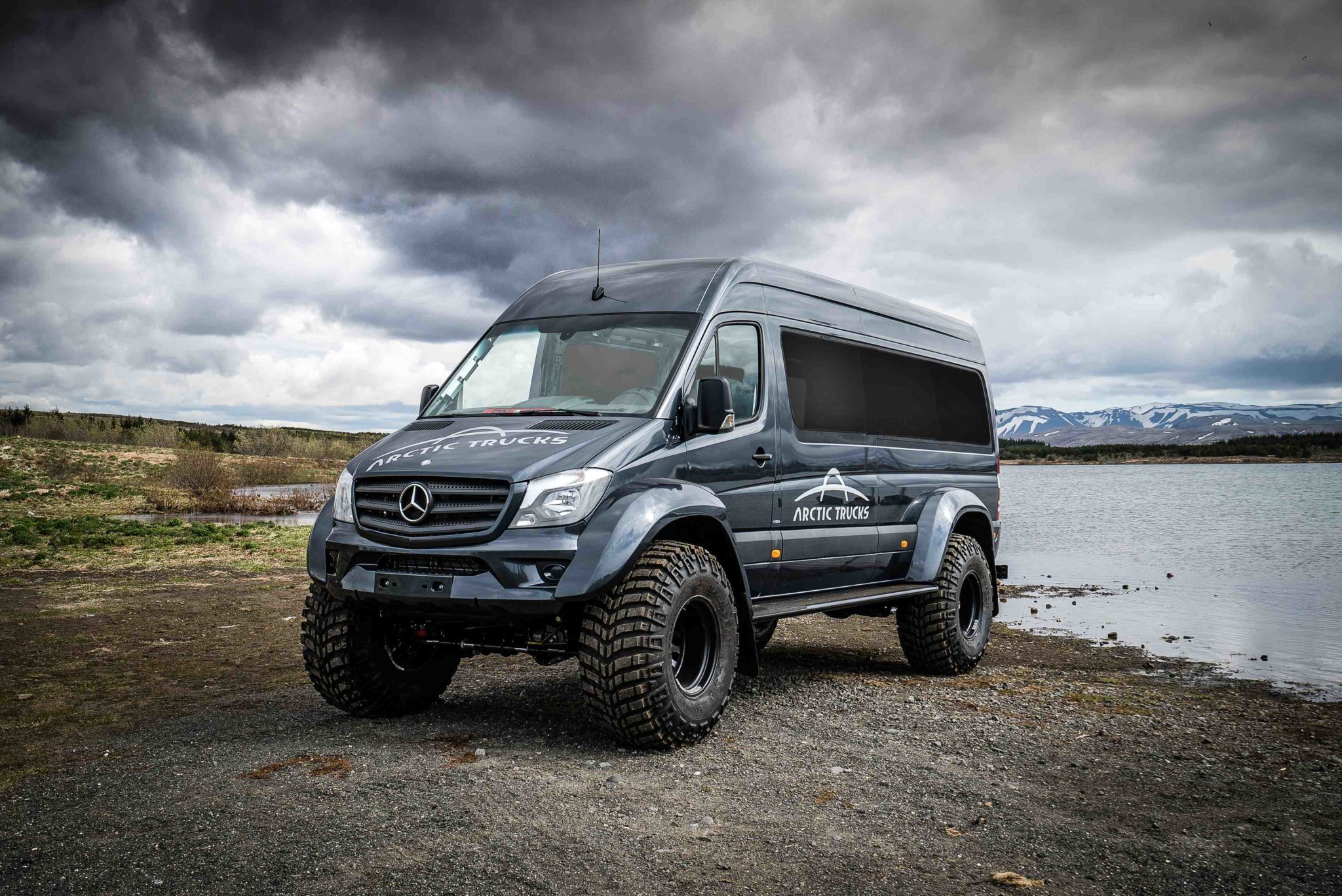 meet-arctic-truck-s-latest-icelandic-super-jeep-the-isuzu-at35